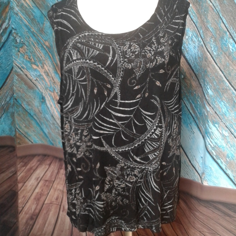 Vikki Vi Sleeveless Tunic/Top - Size 2X